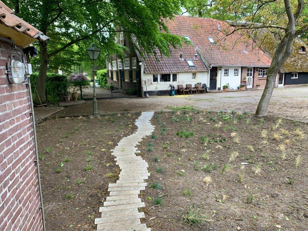 Prachtig gerenoveerd bakhuis EneRené Villa Vught Esterno foto